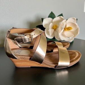 Sofft Gold Sandals